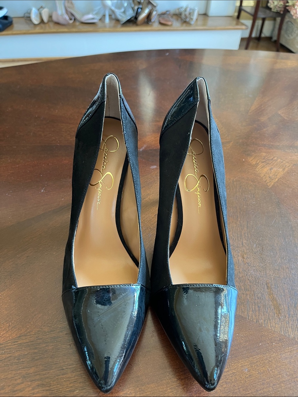 Jessica Simpson Black Patent Pointed Toe Pumps